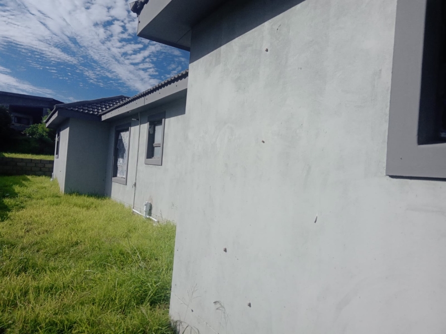 3 Bedroom Property for Sale in Paradise Beach Eastern Cape